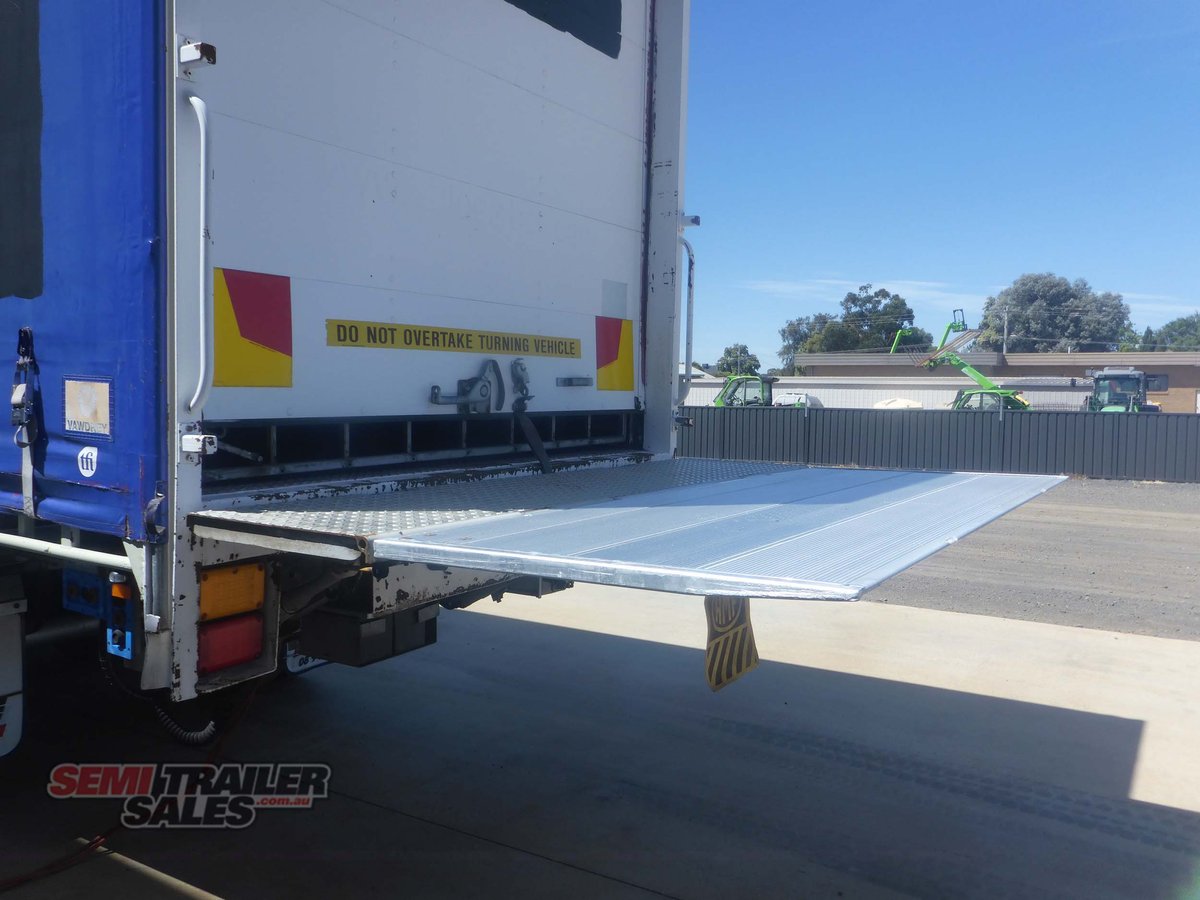 VAWDREY REFRIGERATED TRAILER