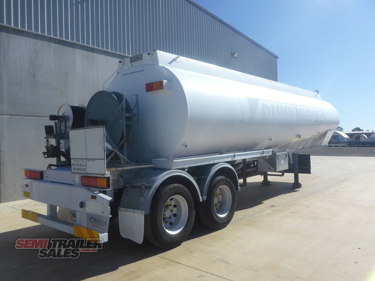OMEGA TANKER TRAILER