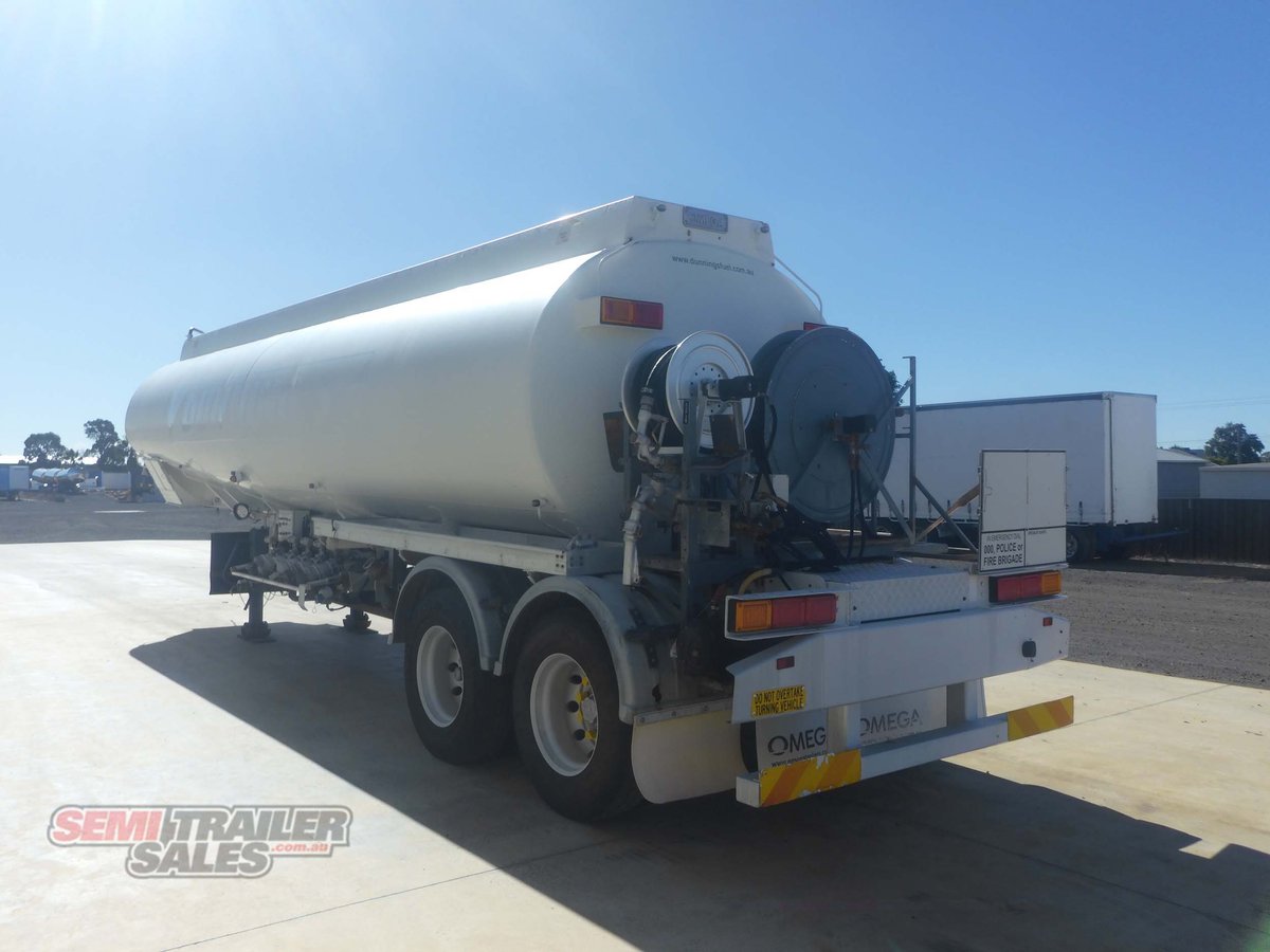 OMEGA TANKER TRAILER