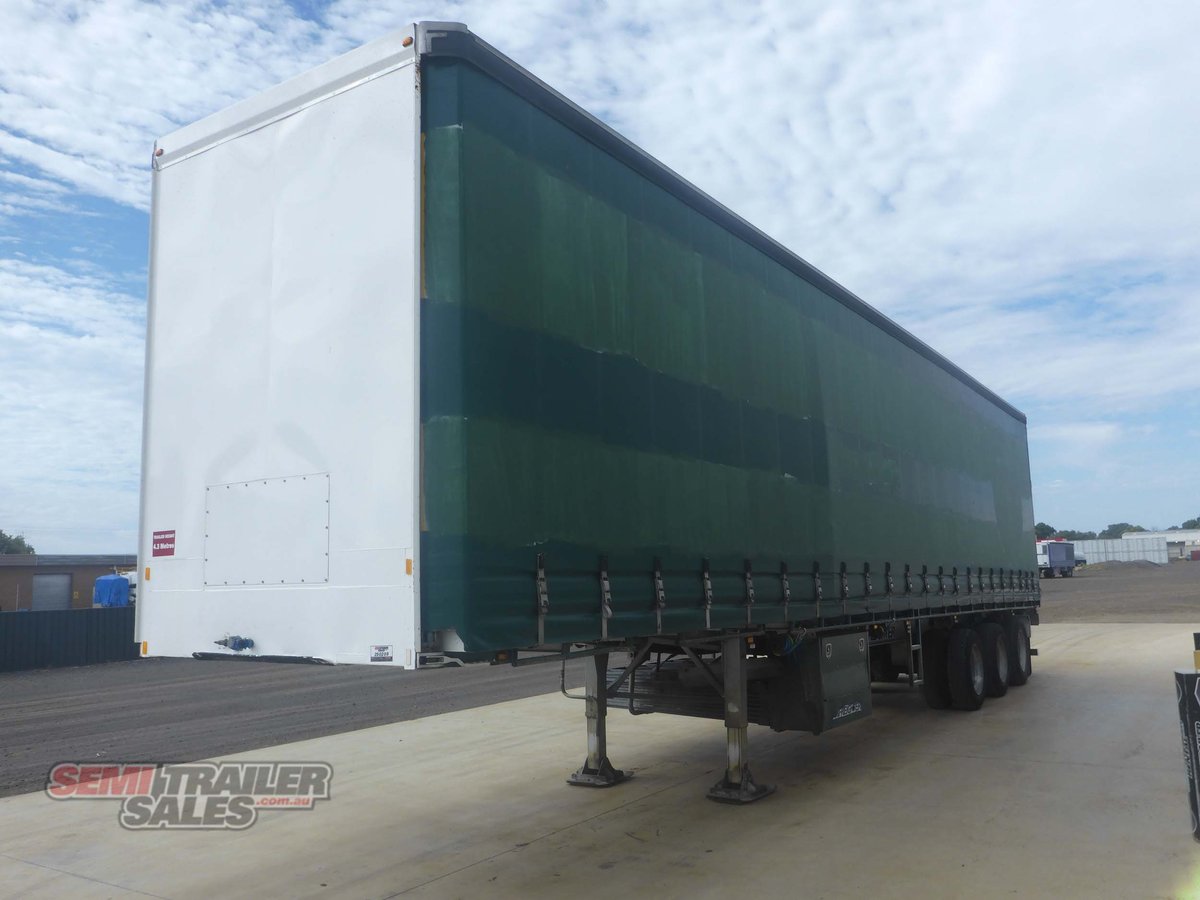 MAXITRANS CURTAINSIDER TRAILER