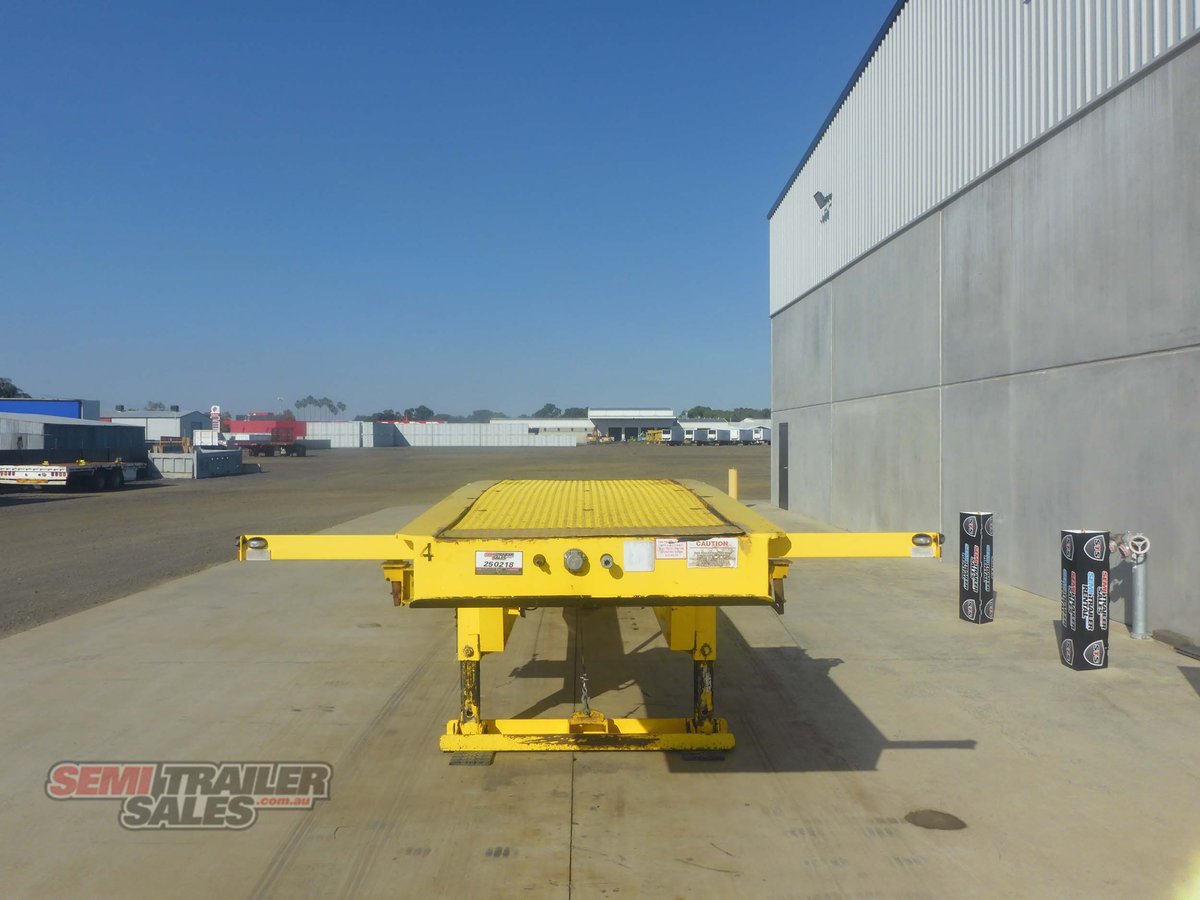 MAXITRANS SKEL TRAILER