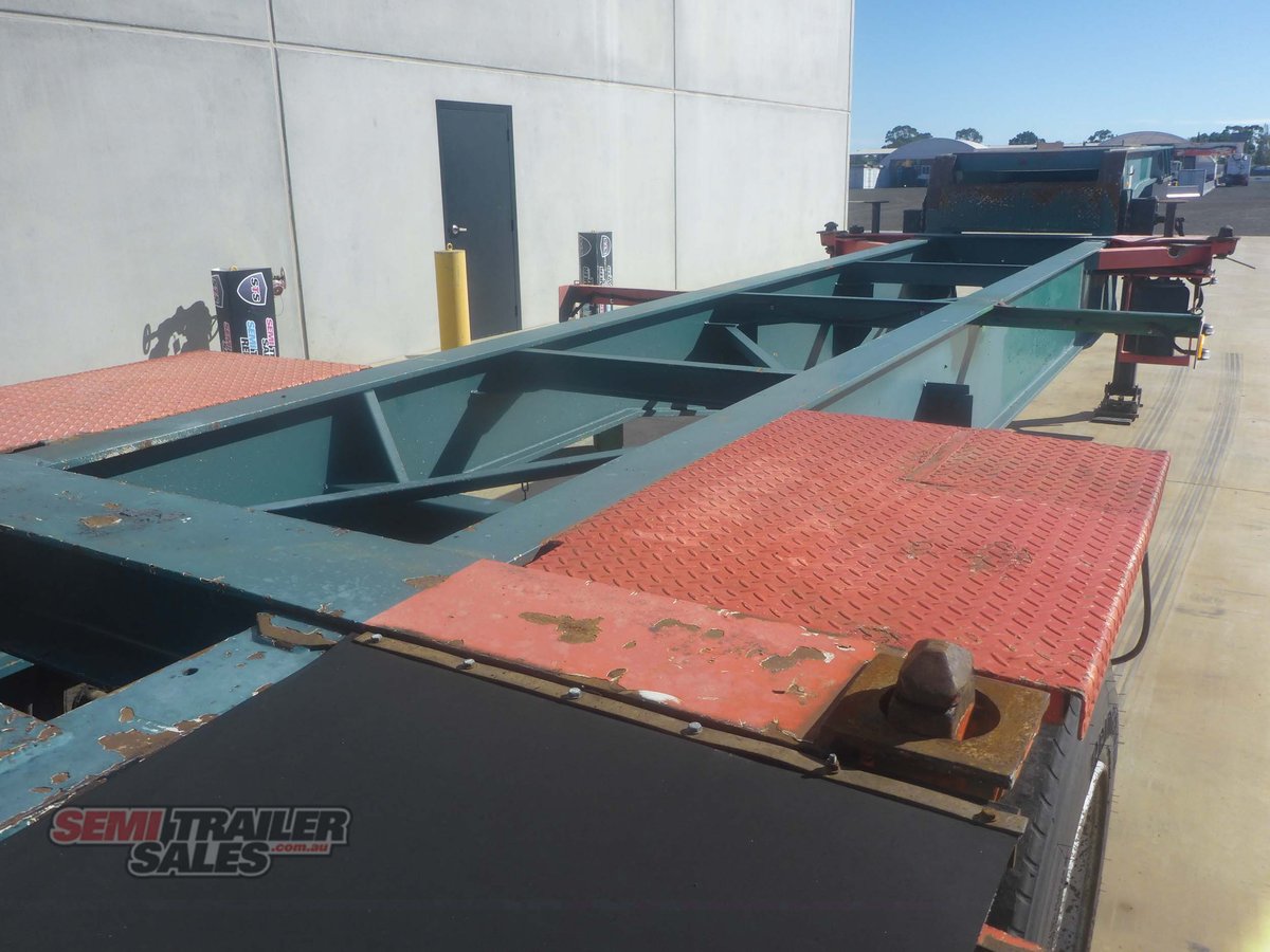 KRUEGER SKEL TRAILER