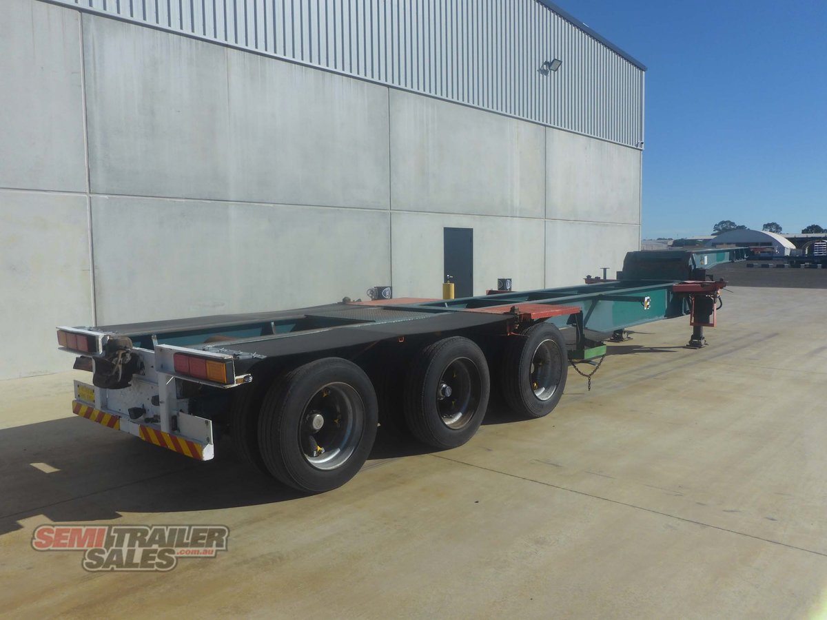 KRUEGER SKEL TRAILER