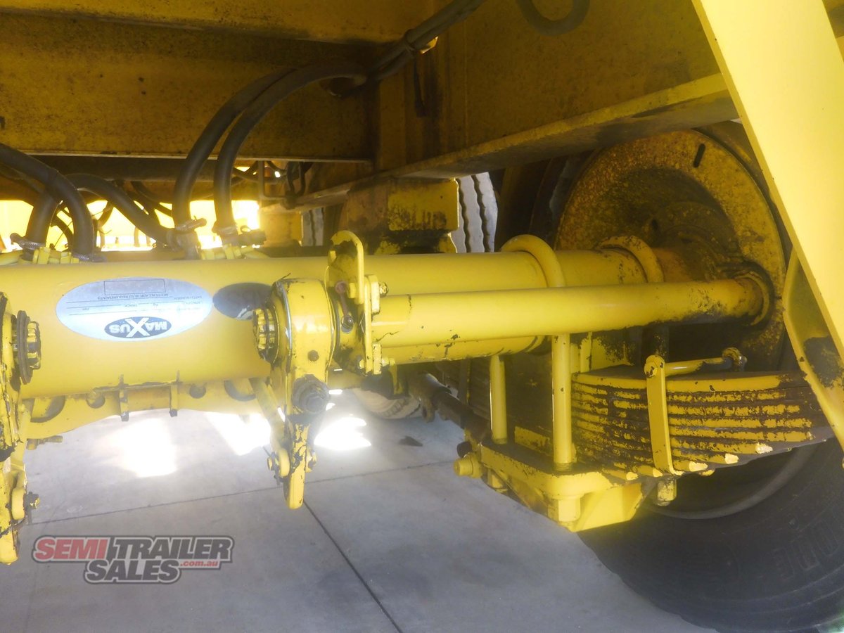 MAXITRANS SKEL TRAILER