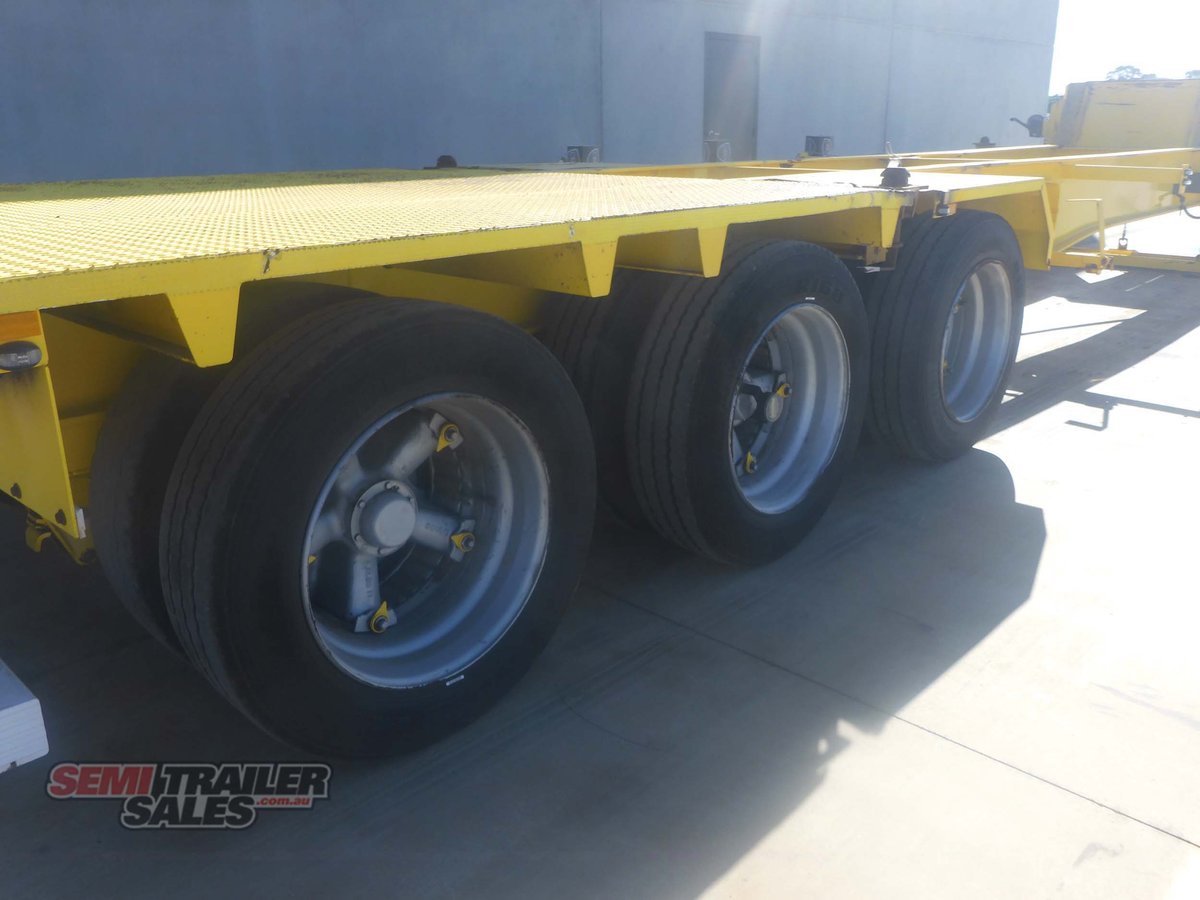 MAXITRANS SKEL TRAILER