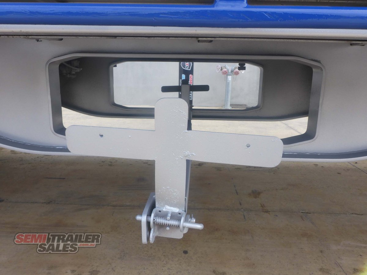 VAWDREY DROP DECK TRAILER