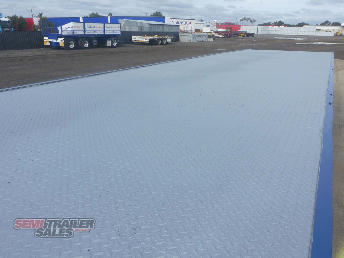 VAWDREY DROP DECK TRAILER