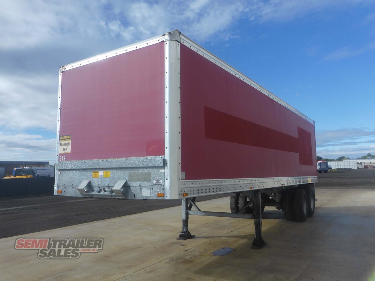 MAXITRANS PANTECH TRAILER