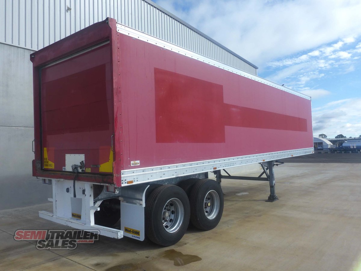 MAXITRANS PANTECH TRAILER