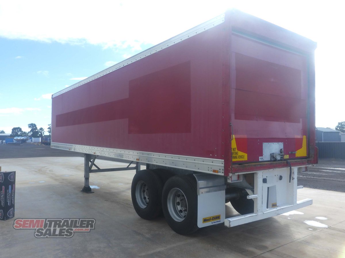 MAXITRANS PANTECH TRAILER