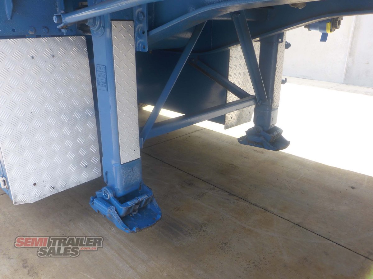 VAWDREY FLAT TOP TRAILER