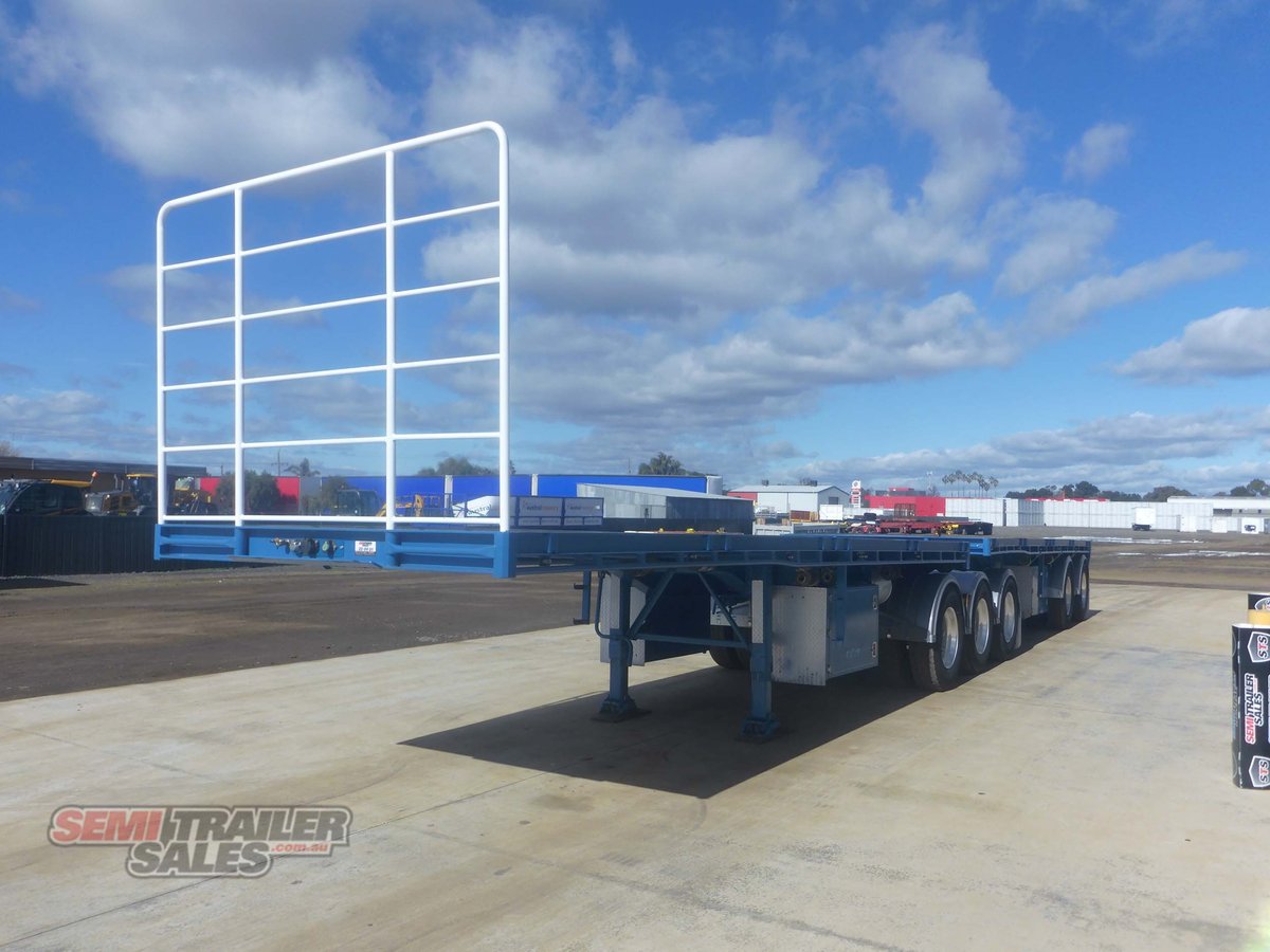 VAWDREY FLAT TOP TRAILER