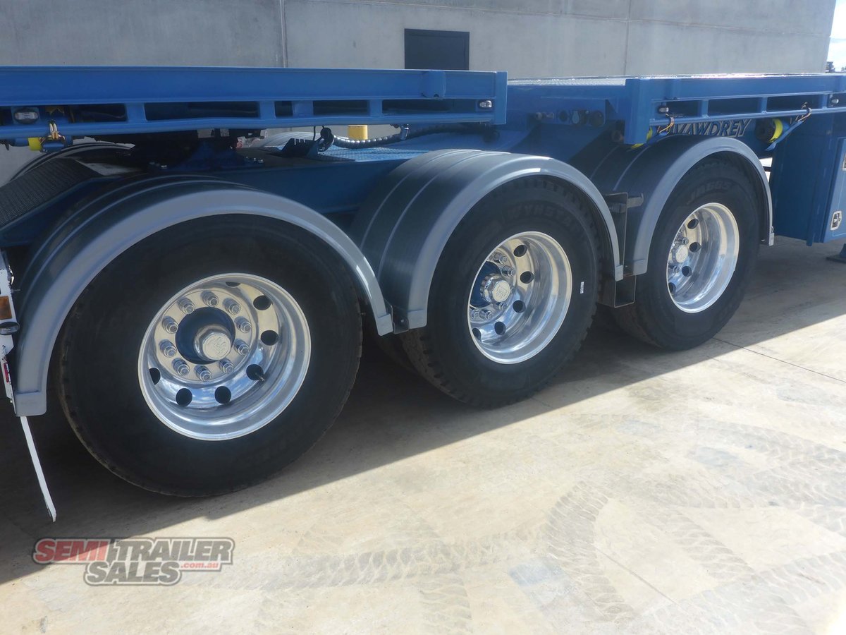 VAWDREY FLAT TOP TRAILER