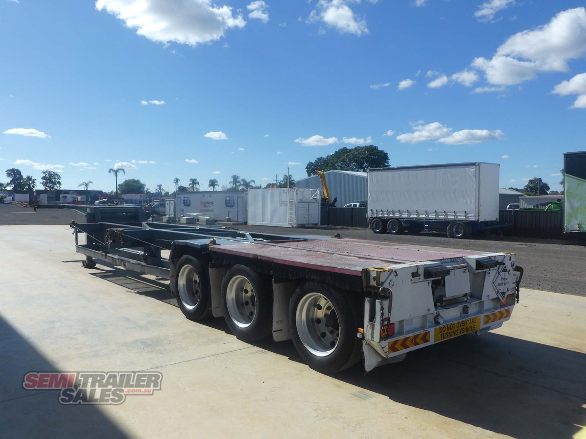MAXITRANS SKEL TRAILER