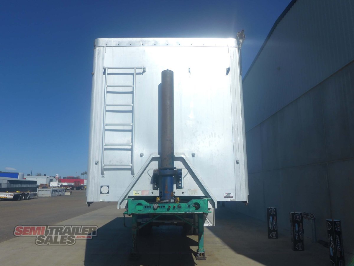 LUSTY TIPPER TRAILER