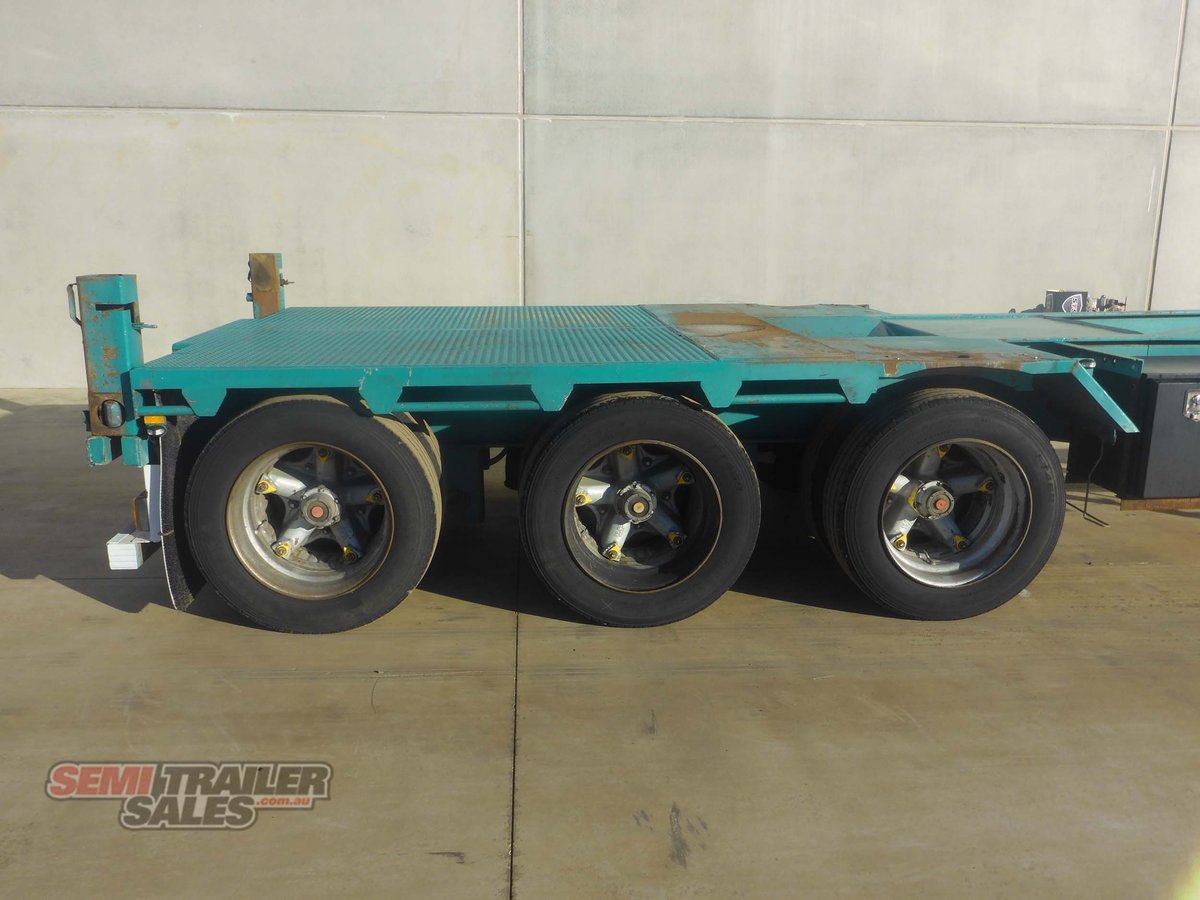 MAXITRANS SKEL TRAILER