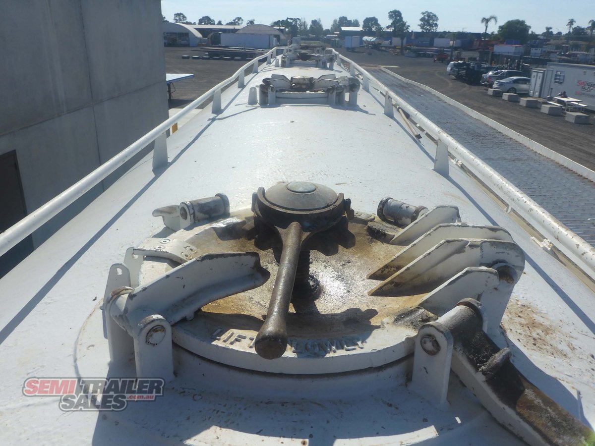 KOCKUMS TANKER TRAILER