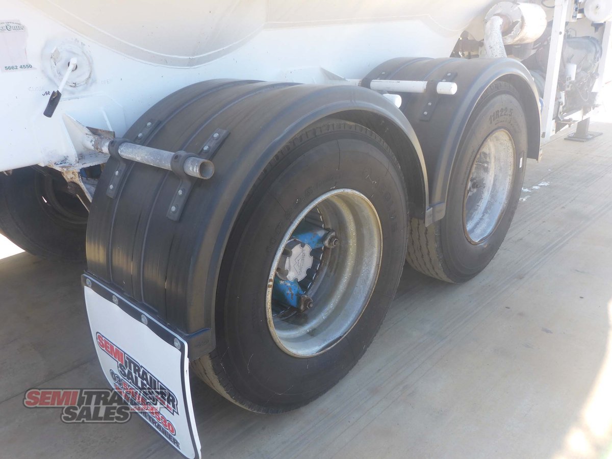 KOCKUMS TANKER TRAILER