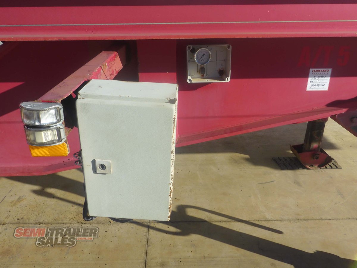 KRUEGER SKEL TRAILER