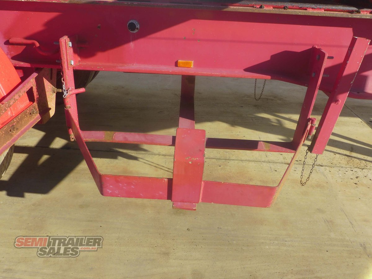 KRUEGER SKEL TRAILER