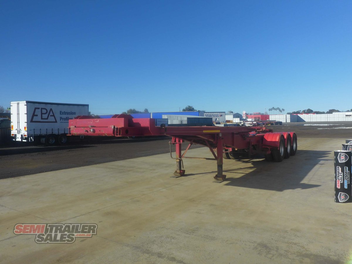 KRUEGER SKEL TRAILER