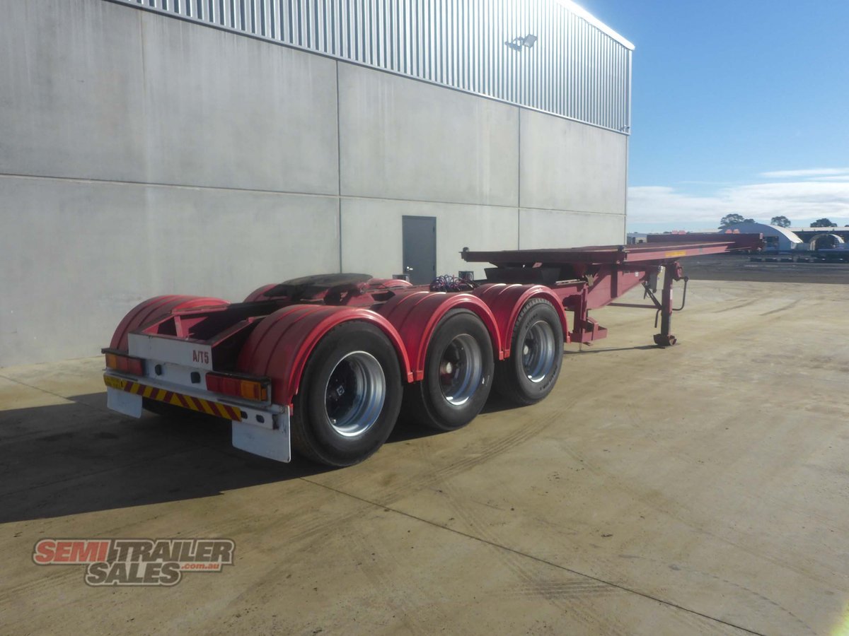 KRUEGER SKEL TRAILER