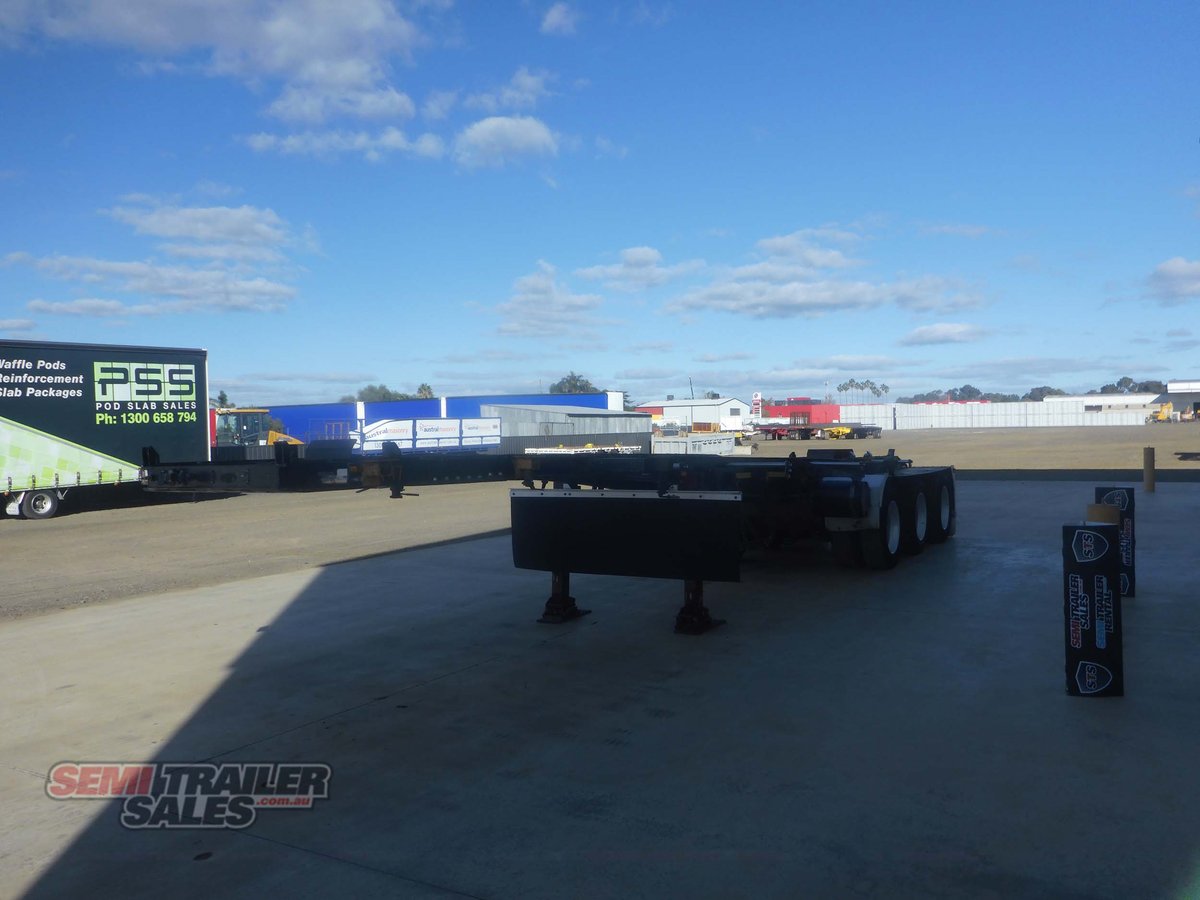 2017 JAMIESON SKELETAL TRAILER