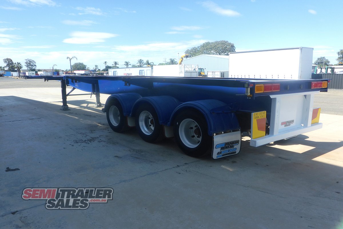 BARKER SKEL TRAILER