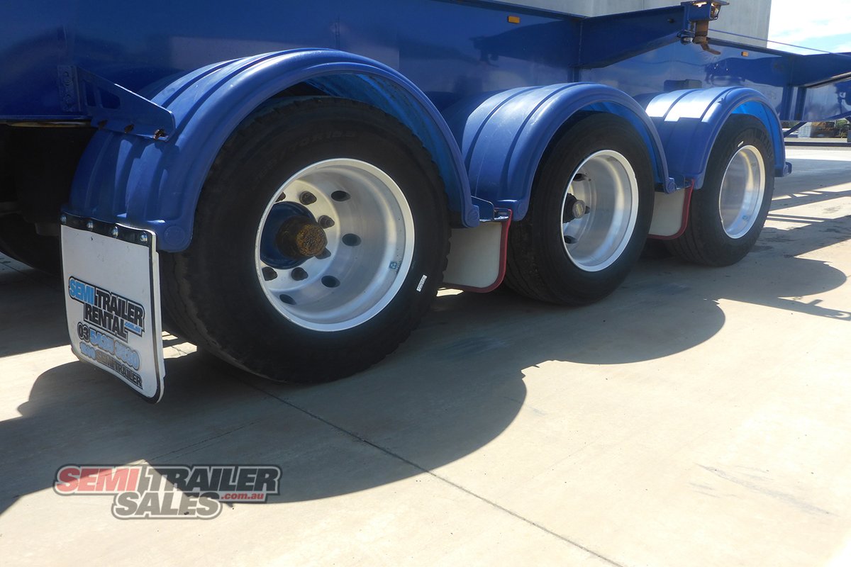 BARKER SKEL TRAILER