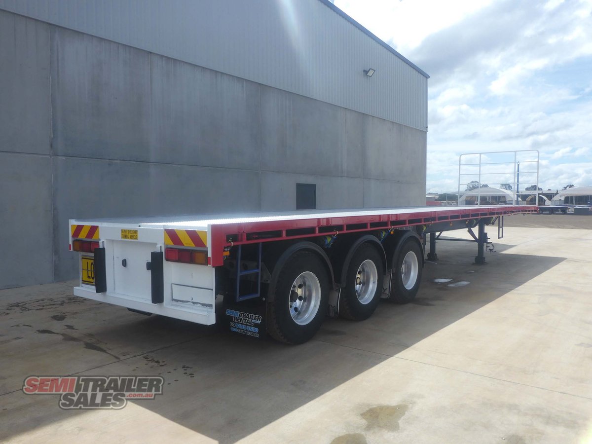 VAWDREY FLAT TOP TRAILER