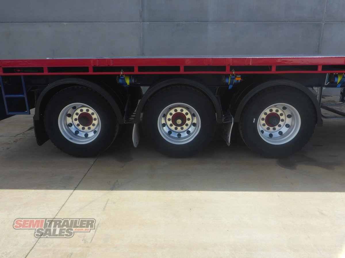 VAWDREY FLAT TOP TRAILER
