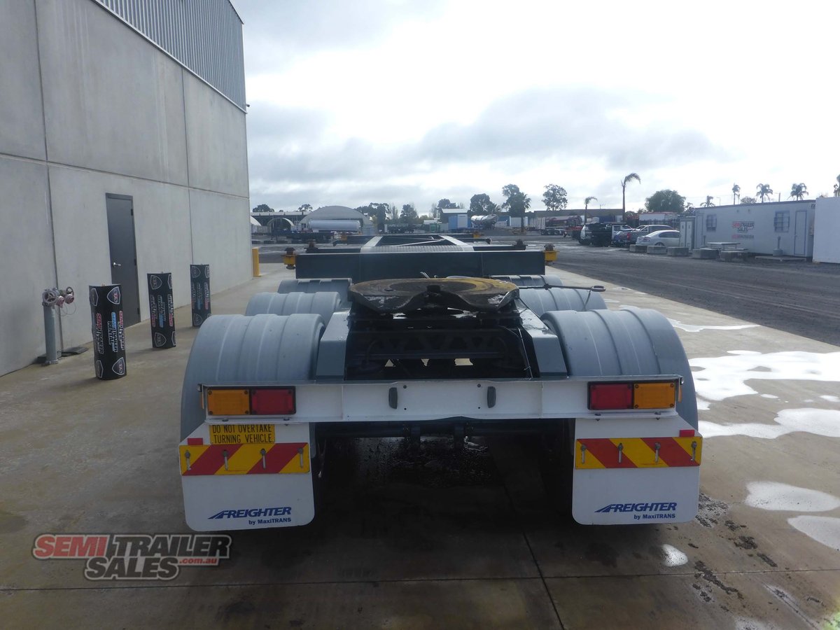 MAXITRANS SKEL TRAILER