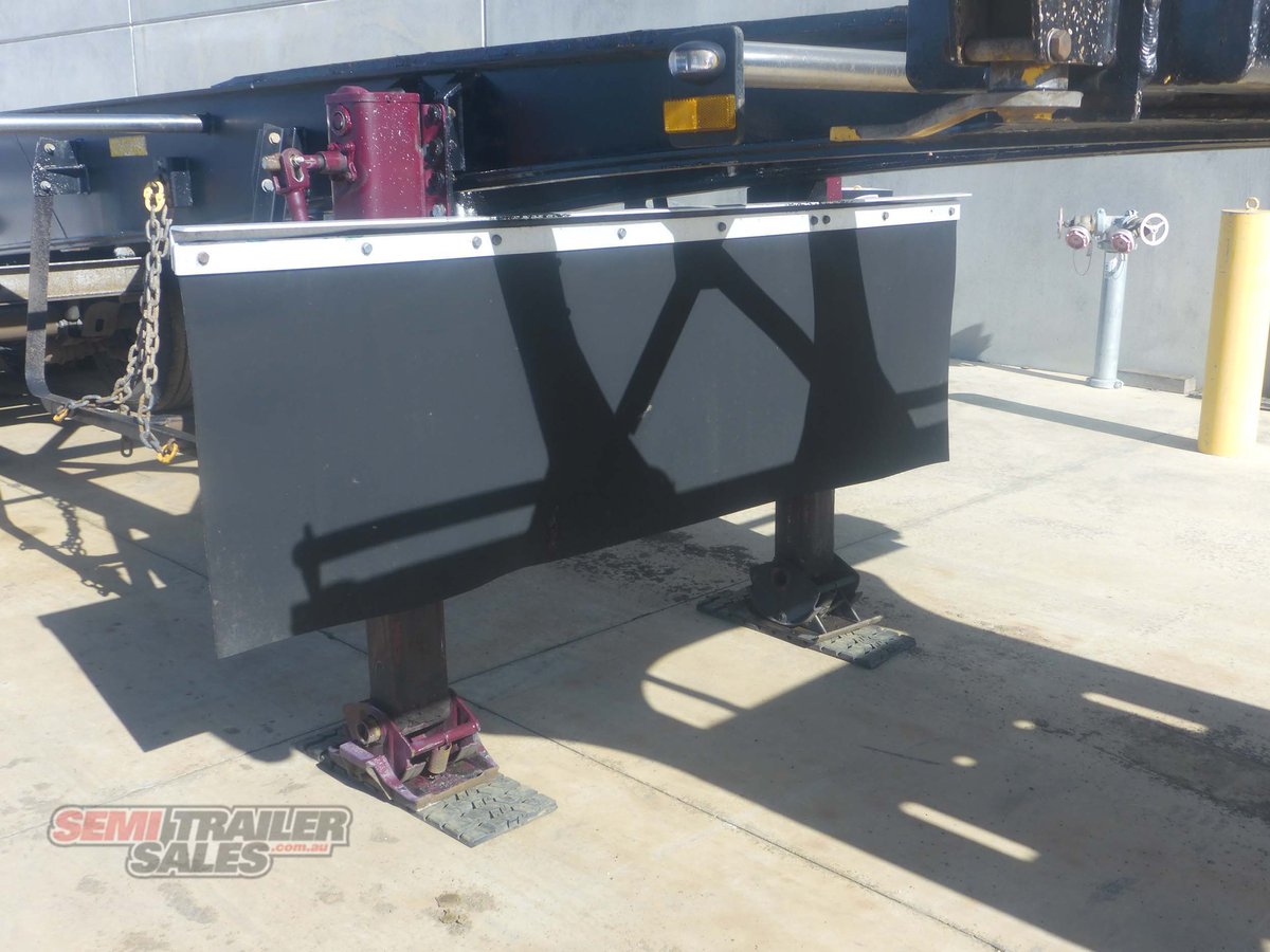 2017 JAMIESON SKELETAL TRAILER
