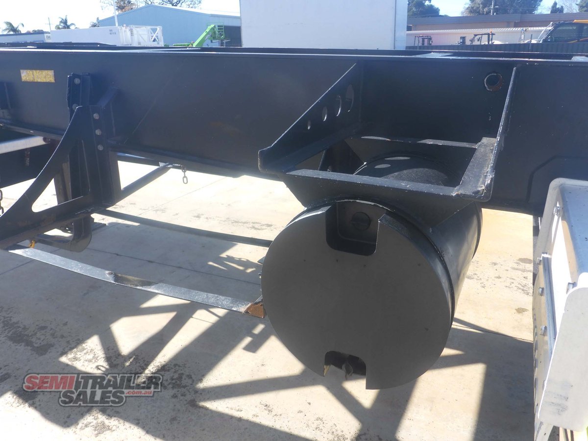 2017 JAMIESON SKELETAL TRAILER