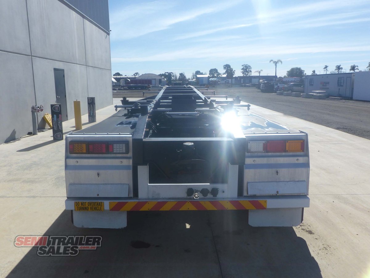 2017 JAMIESON SKELETAL TRAILER