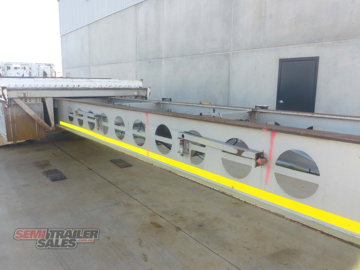 MAXITRANS FLAT TOP TRAILER