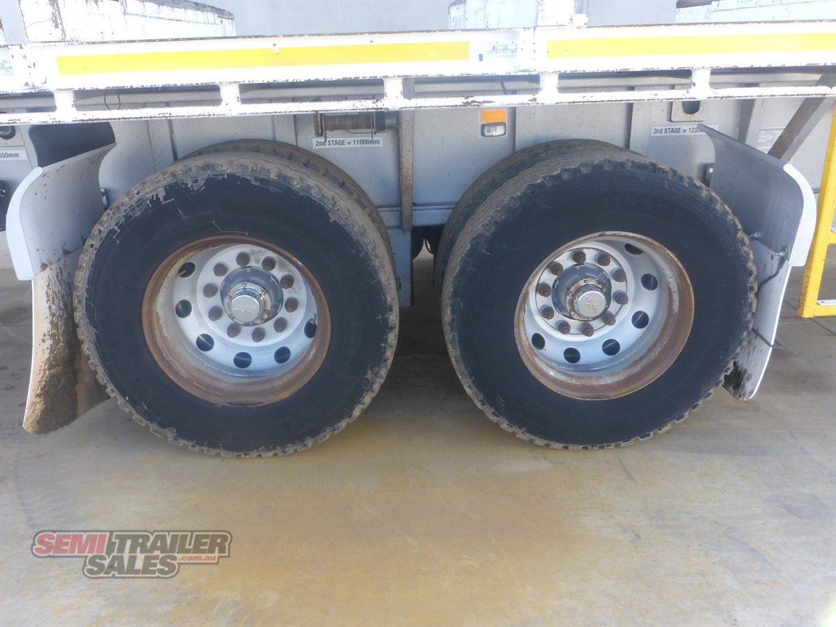 MAXITRANS FLAT TOP TRAILER