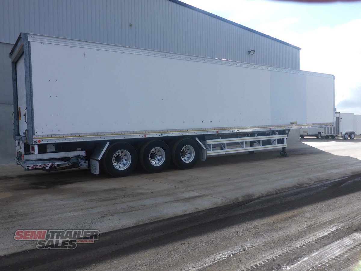 PEKI REFRIGERATED TRAILER