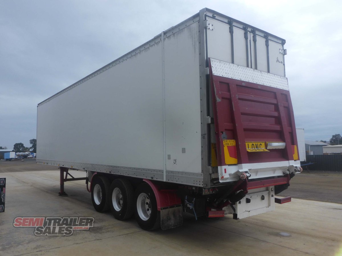 MAXICUBE REFRIGERATED TRAILER