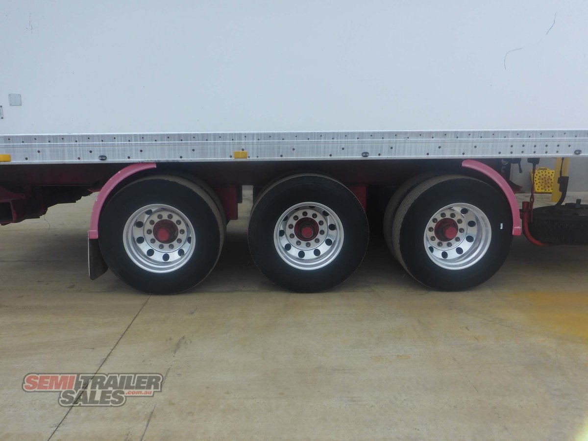 MAXICUBE REFRIGERATED TRAILER