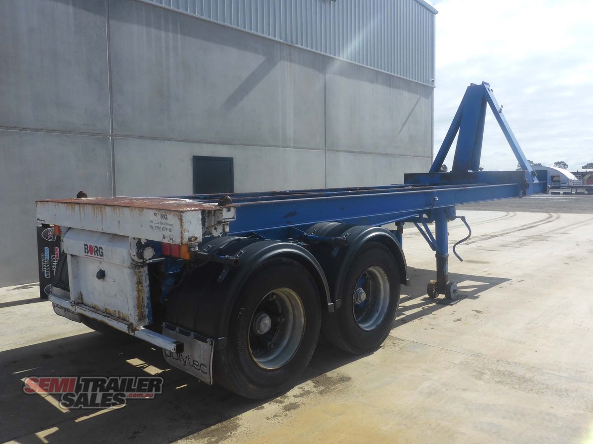 FRUEHAUF SKEL TRAILER