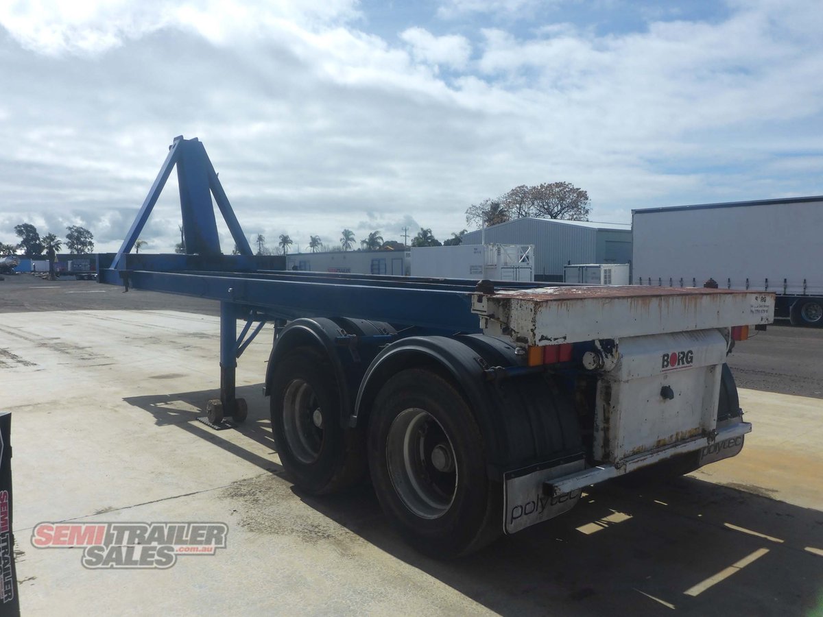 FRUEHAUF SKEL TRAILER