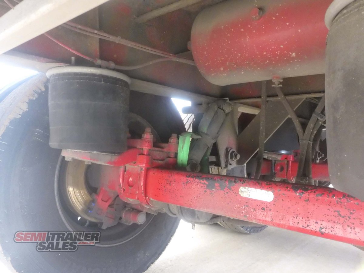 VAWDREY REFRIGERATED TRAILER