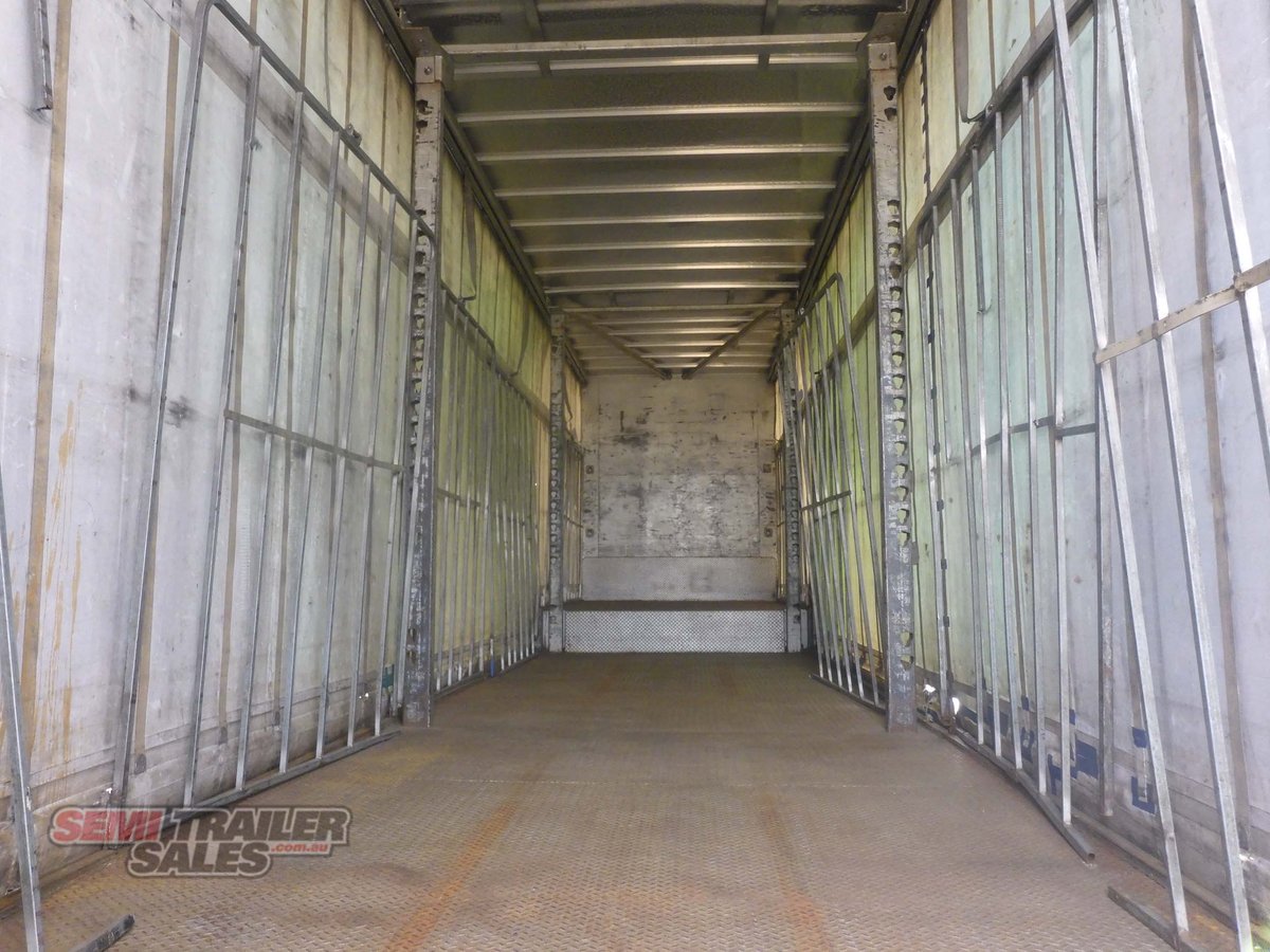 VAWDREY CURTAINSIDER TRAILER