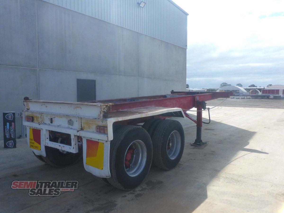 KRUEGER SKEL TRAILER