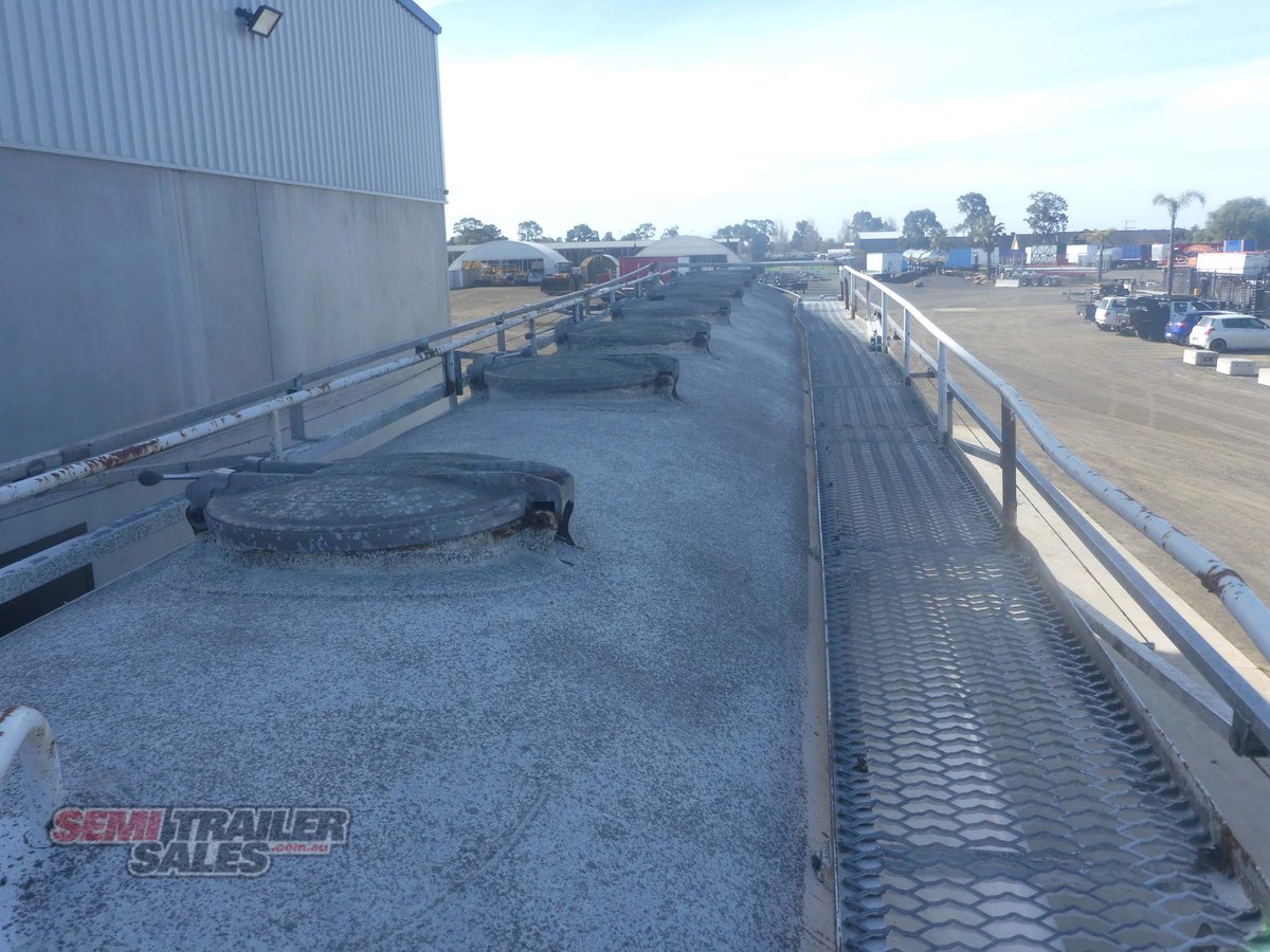 KOCKUMS TANKER TRAILER