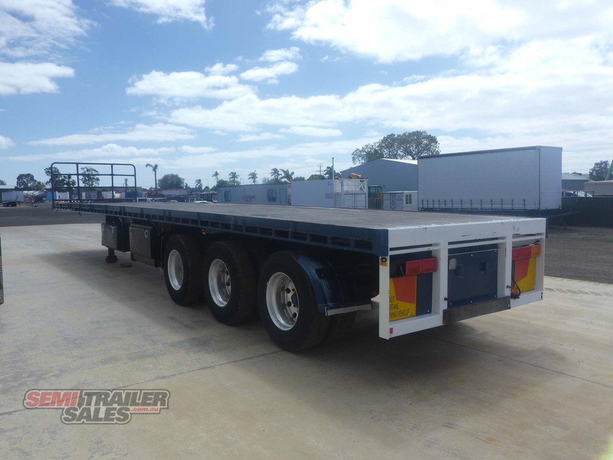 VAWDREY FLAT TOP TRAILER