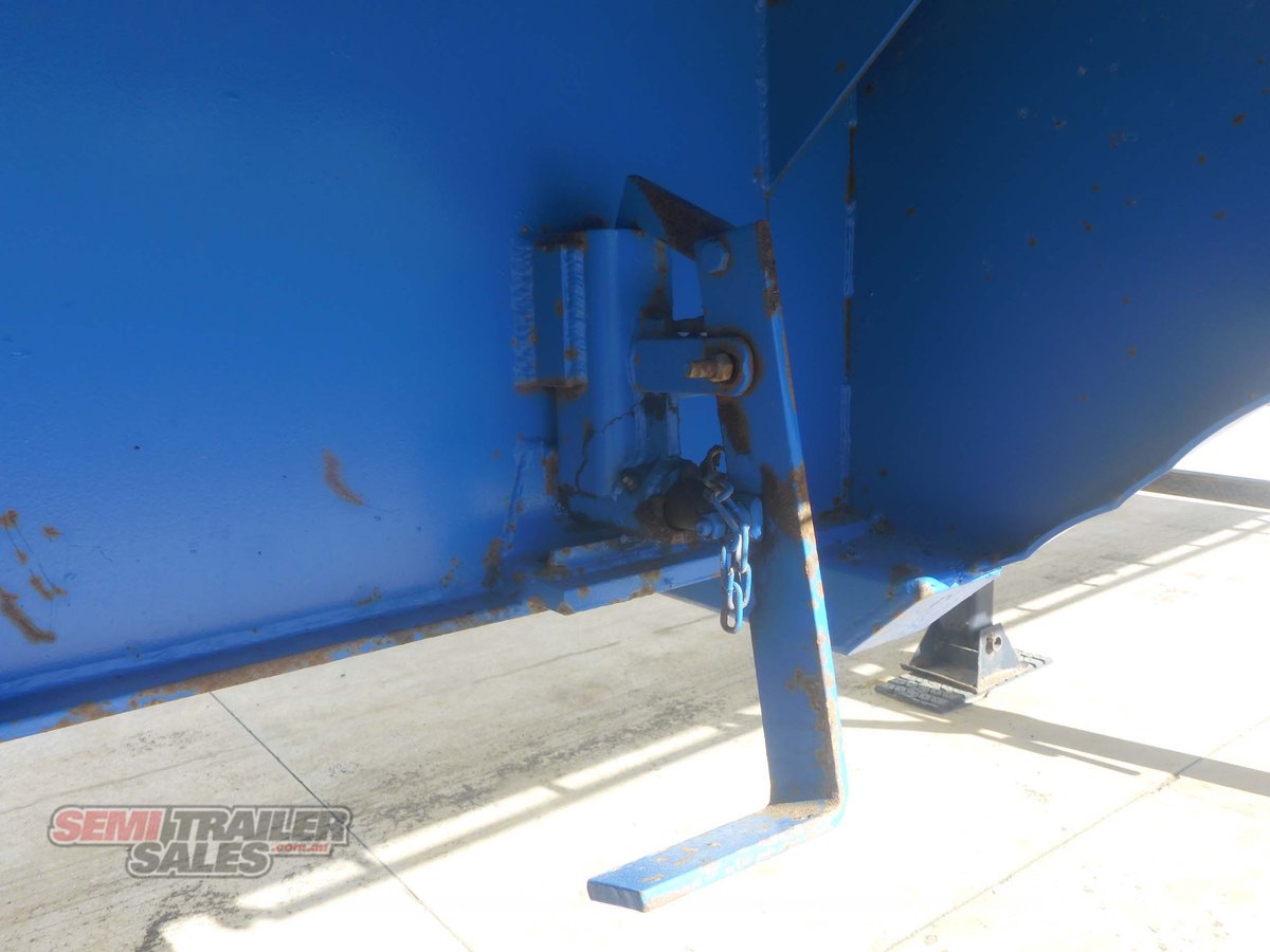 FRUEHAUF FLAT TOP TRAILER