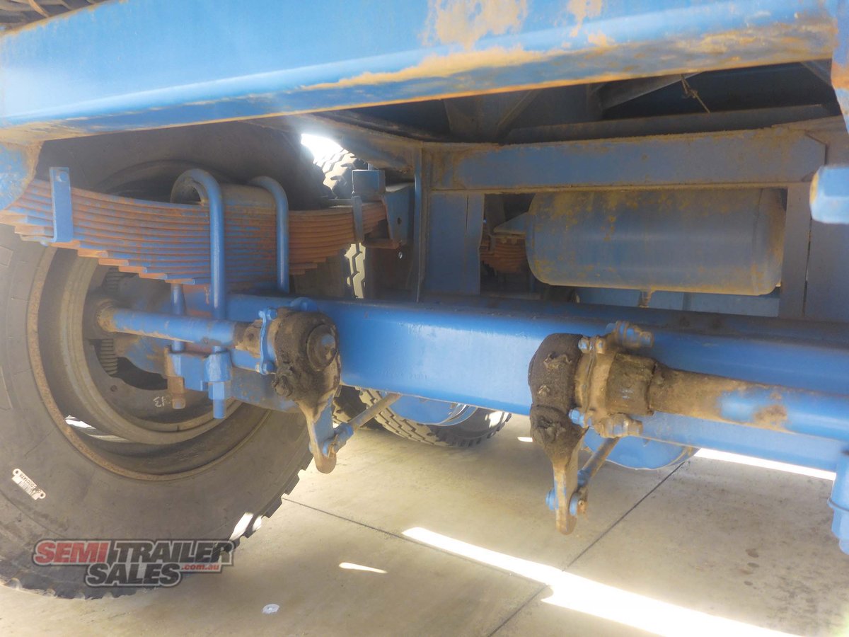 FRUEHAUF FLAT TOP TRAILER
