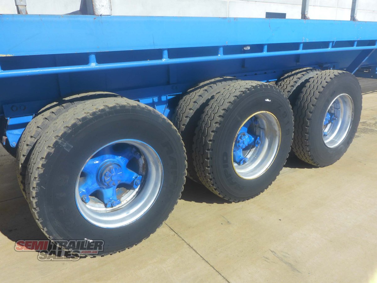 FRUEHAUF FLAT TOP TRAILER